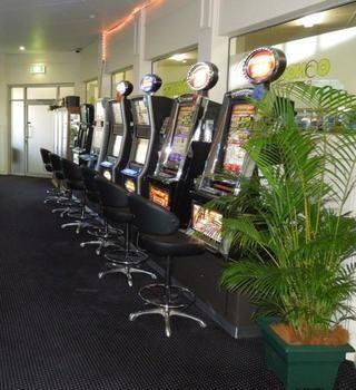 Oonoonba Hotel Motel ทาวน์วิล ภายนอก รูปภาพ