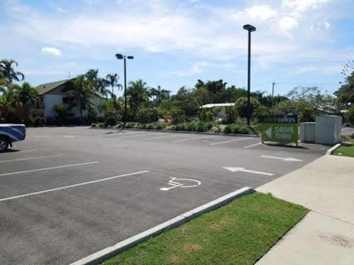 Oonoonba Hotel Motel ทาวน์วิล ภายนอก รูปภาพ
